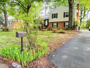 1603 Hollandale Rd in Richmond, VA - Building Photo - Building Photo