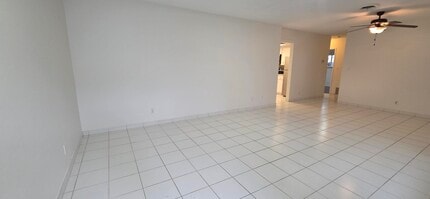 1951 NW 56th St in Fort Lauderdale, FL - Building Photo - Building Photo