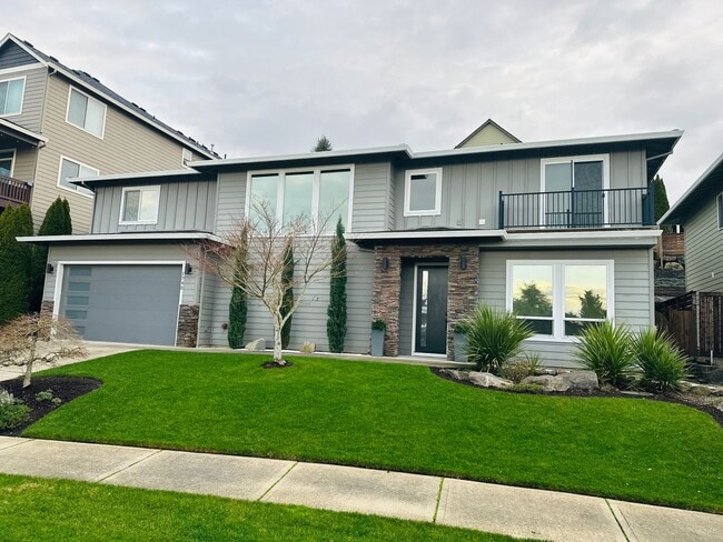 property at 1740 NW Klickitat St