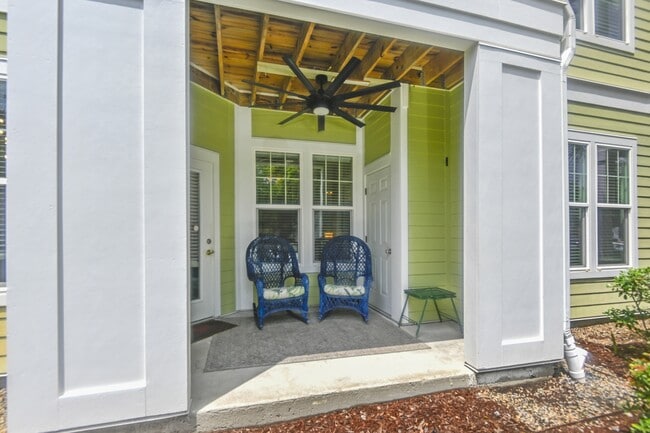property at 1811 Chatelain Way