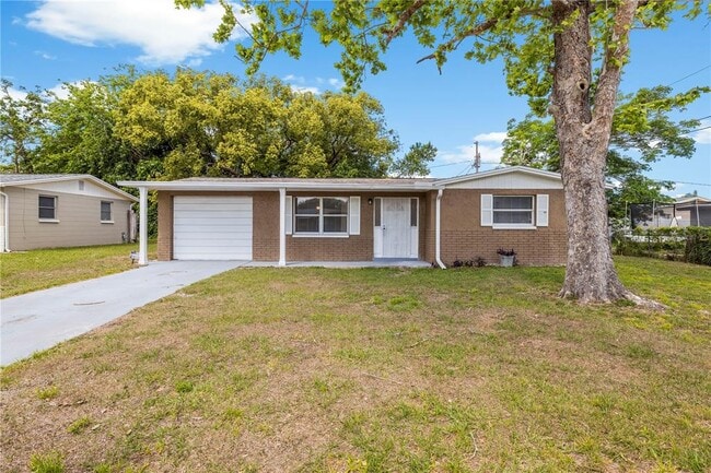 10803 Hyssop St in Port Richey, FL - Building Photo - Building Photo