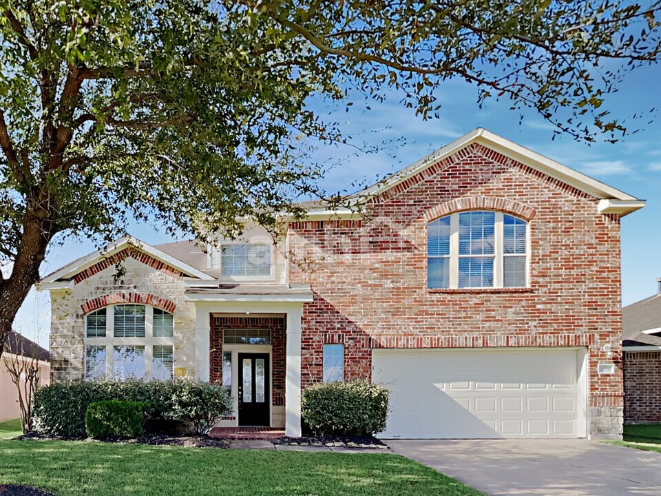 23806 Fairport Harbor Ln in Richmond, TX - Building Photo