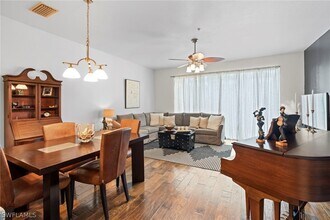 941 Hampton Cir in Naples, FL - Building Photo - Building Photo