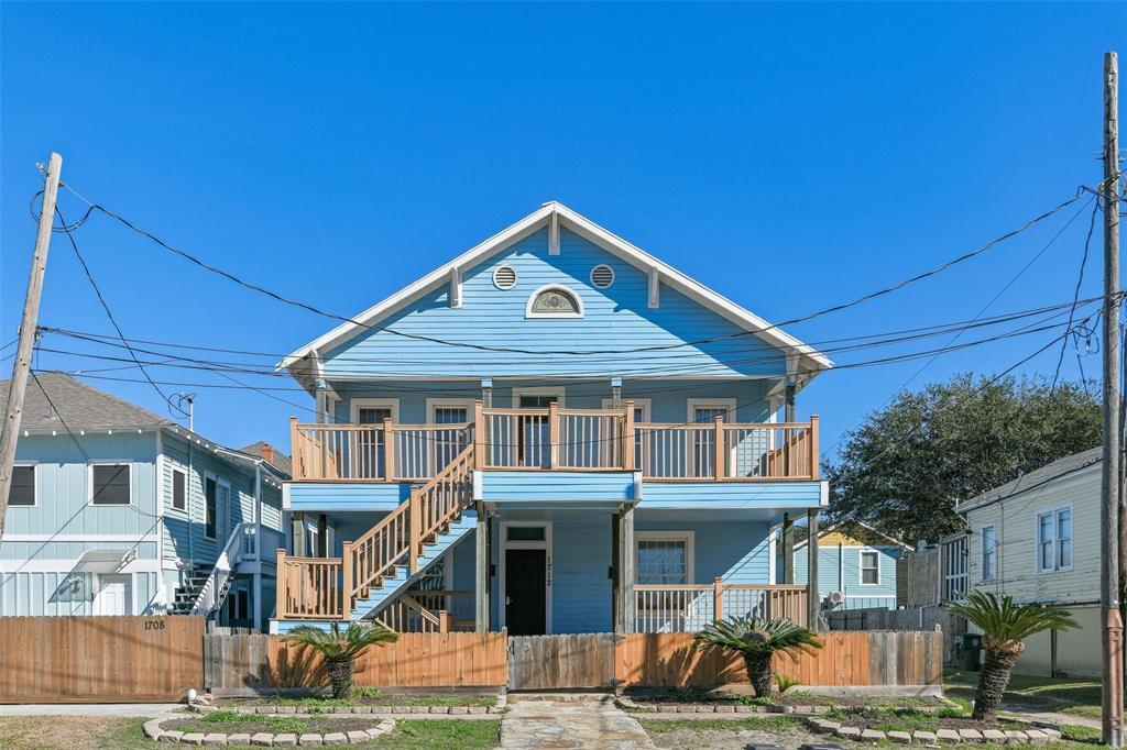 1712 19th St in Galveston, TX - Building Photo