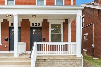 820 S Champion Ave in Columbus, OH - Building Photo - Building Photo