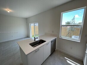 12958 NW 23rd Pl in Miami Shores, FL - Building Photo - Building Photo