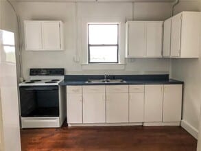 12852 Florida Ave in Astatula, FL - Building Photo - Building Photo