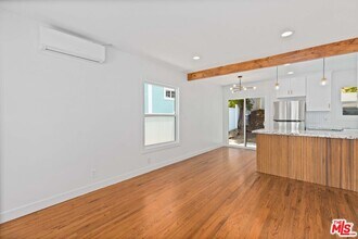 1942 Chickasaw Ave in Los Angeles, CA - Building Photo - Building Photo