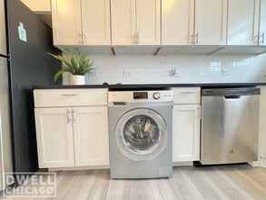 3816 N Greenview Ave, Unit 2 in Chicago, IL - Building Photo - Building Photo