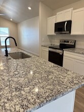 2168 Langford Ave in Lubbock, TX - Building Photo - Building Photo