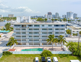 Bahia Beach in Fort Lauderdale, FL - Foto de edificio - Building Photo