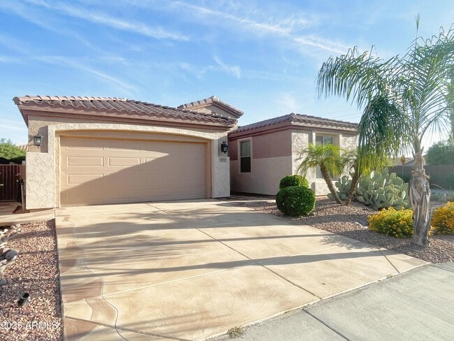 4015 E Sourwood Dr in Gilbert, AZ - Building Photo - Building Photo