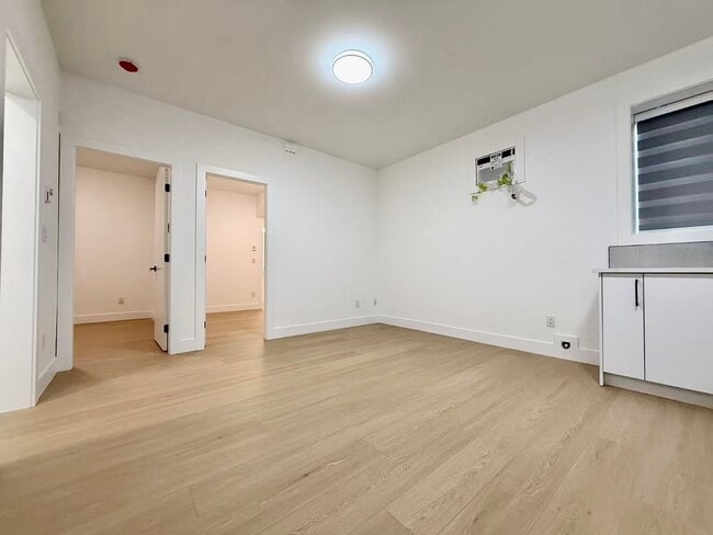 7479-149A 149a St in Surrey, BC - Building Photo - Building Photo