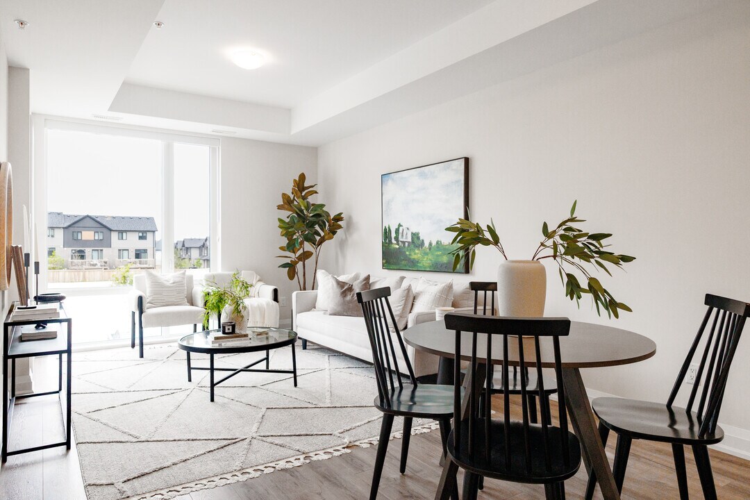 865 Kleinburg Drive in London, ON - Building Photo