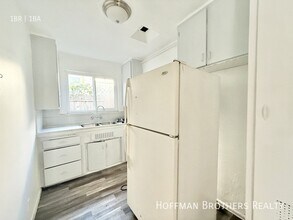 1520 Meadowbrook Ave in Los Angeles, CA - Building Photo - Building Photo