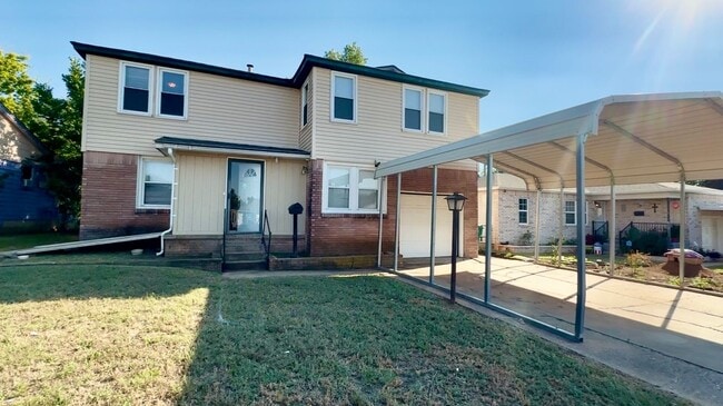 property at 2936 SW 50th St