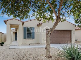 16815 W Portland St in Goodyear, AZ - Building Photo