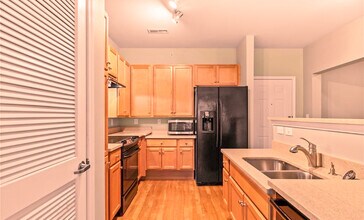 1241 Strassner Dr, Unit Furnished 2Bdrm Apartment in Brentwood, MO - Building Photo - Building Photo