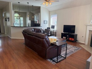 21819 Silent Jasmin Ct in Cypress, TX - Building Photo - Building Photo