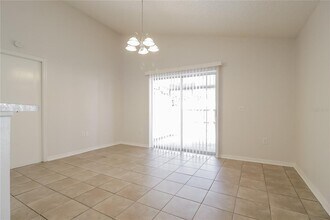 110 Orion Way in Sanford, FL - Building Photo - Building Photo