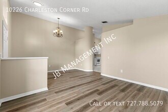10226 Charleston Corner Rd in Tampa, FL - Building Photo - Building Photo