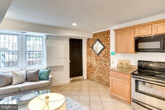 222 Florida Ave NW in Washington, DC - Building Photo - Building Photo