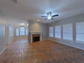 1801 Pecan View Dr in Garland, TX - Building Photo - Building Photo