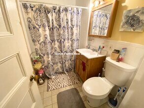 10 Sachem St, Unit 1 in Boston, MA - Building Photo - Building Photo