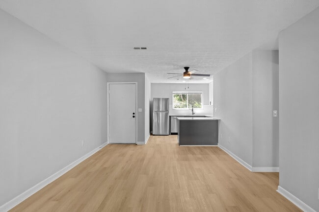 The Alcove of Turpin Hills in Cincinnati, OH - Building Photo - Building Photo