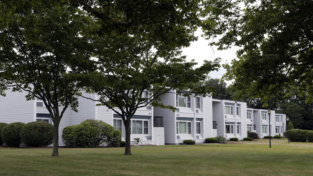 Taunton Gardens Apartments in Taunton, MA