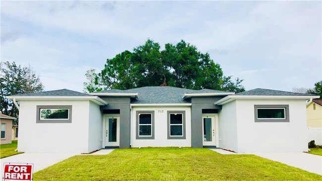 property at 717 Camel Ct