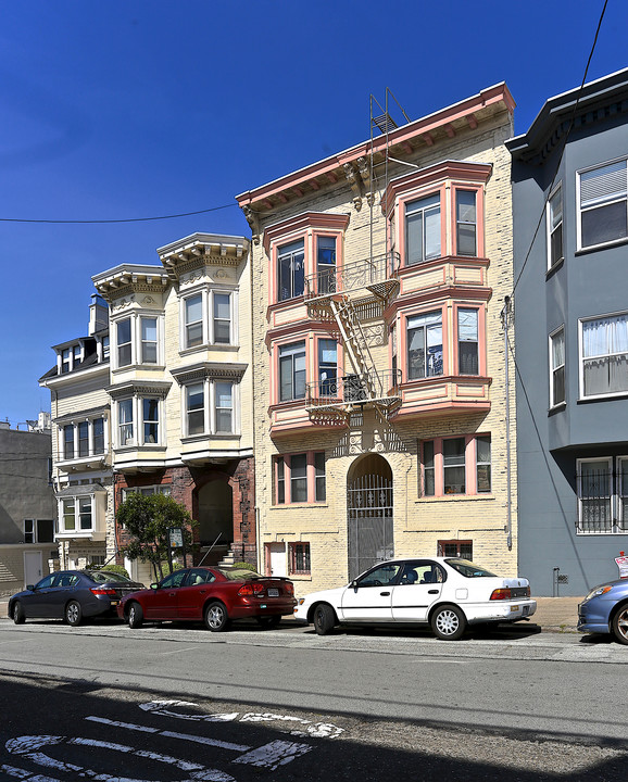 1710 Larkin St in San Francisco, CA - Building Photo