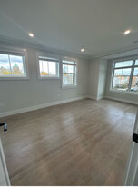 13 Greylock Rd, Unit 2-bed 2-bath #2 in Boston, MA - Building Photo - Building Photo