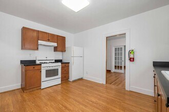 70 Howard St-Unit -2 in Sleepy Hollow, NY - Building Photo - Building Photo