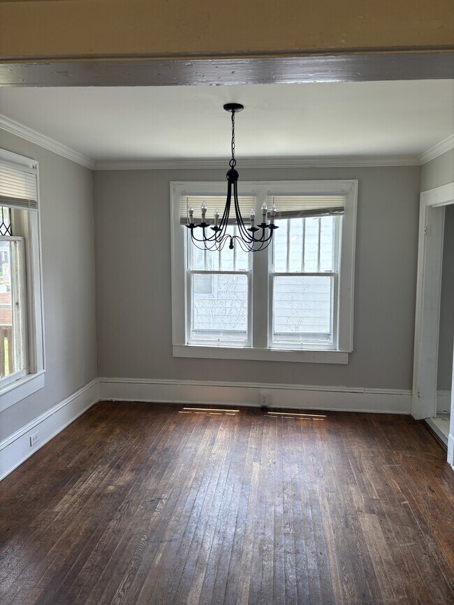 2808 N Patterson Ave in Winston-Salem, NC - Building Photo - Building Photo