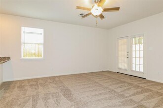 26857 Steinbeck Dr in Magnolia, TX - Building Photo - Building Photo