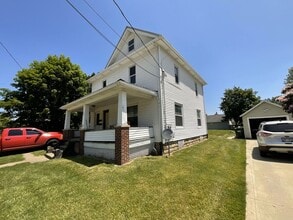 212 Mohican Ave in Orrville, OH - Building Photo - Building Photo