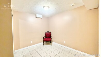 3910 Baggins Crt in Mississauga, ON - Building Photo - Building Photo