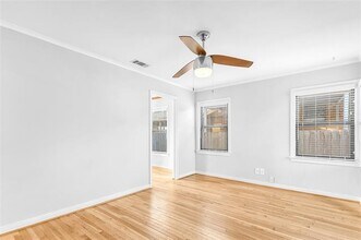 507 S Gilpin Ave in Dallas, TX - Foto de edificio - Building Photo