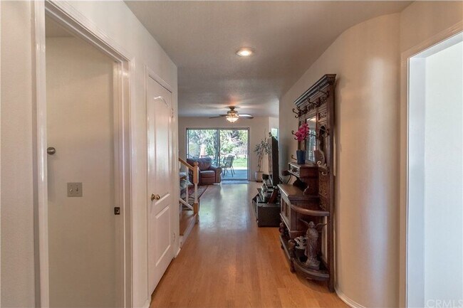 30125 Leticia Ct in Agoura Hills, CA - Building Photo - Building Photo
