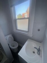 320 Delmar Ave in Cincinnati, OH - Building Photo - Building Photo