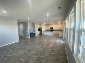 37518 Butternut Ln in Palmdale, CA - Foto de edificio - Building Photo