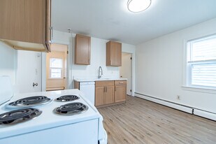 65 Preston St, Unit 2 in Providence, RI - Building Photo