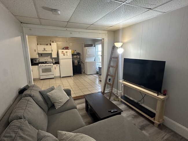 property at 266 W 6th St