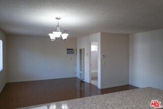 331 S Gramercy Pl in Los Angeles, CA - Building Photo - Building Photo