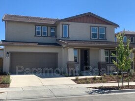 886 Shearwater Rd in Lathrop, CA - Building Photo