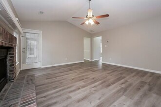 1118 Crystal Springs Trail in Hampton, GA - Building Photo - Building Photo