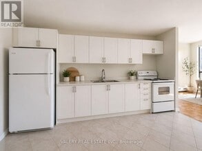 75 Eastdale Ave in Toronto, ON - Building Photo - Building Photo