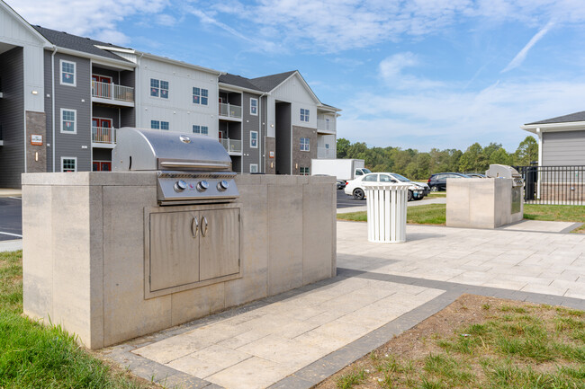 The Joule in Elizabethtown, KY - Foto de edificio - Building Photo