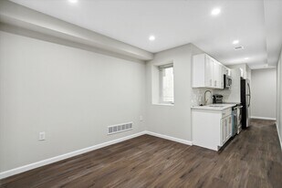 2025 N 16th St in Philadelphia, PA - Building Photo